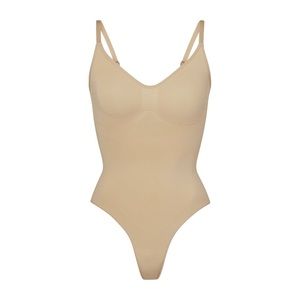 Skims sculpting thong bodysuit in clay L/XL